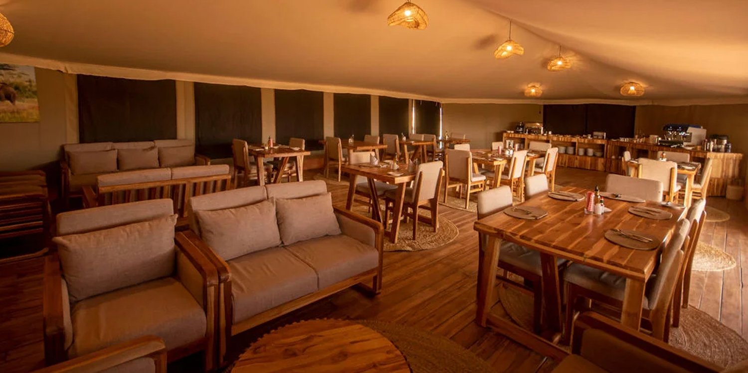 Dove Serengeti Camp .