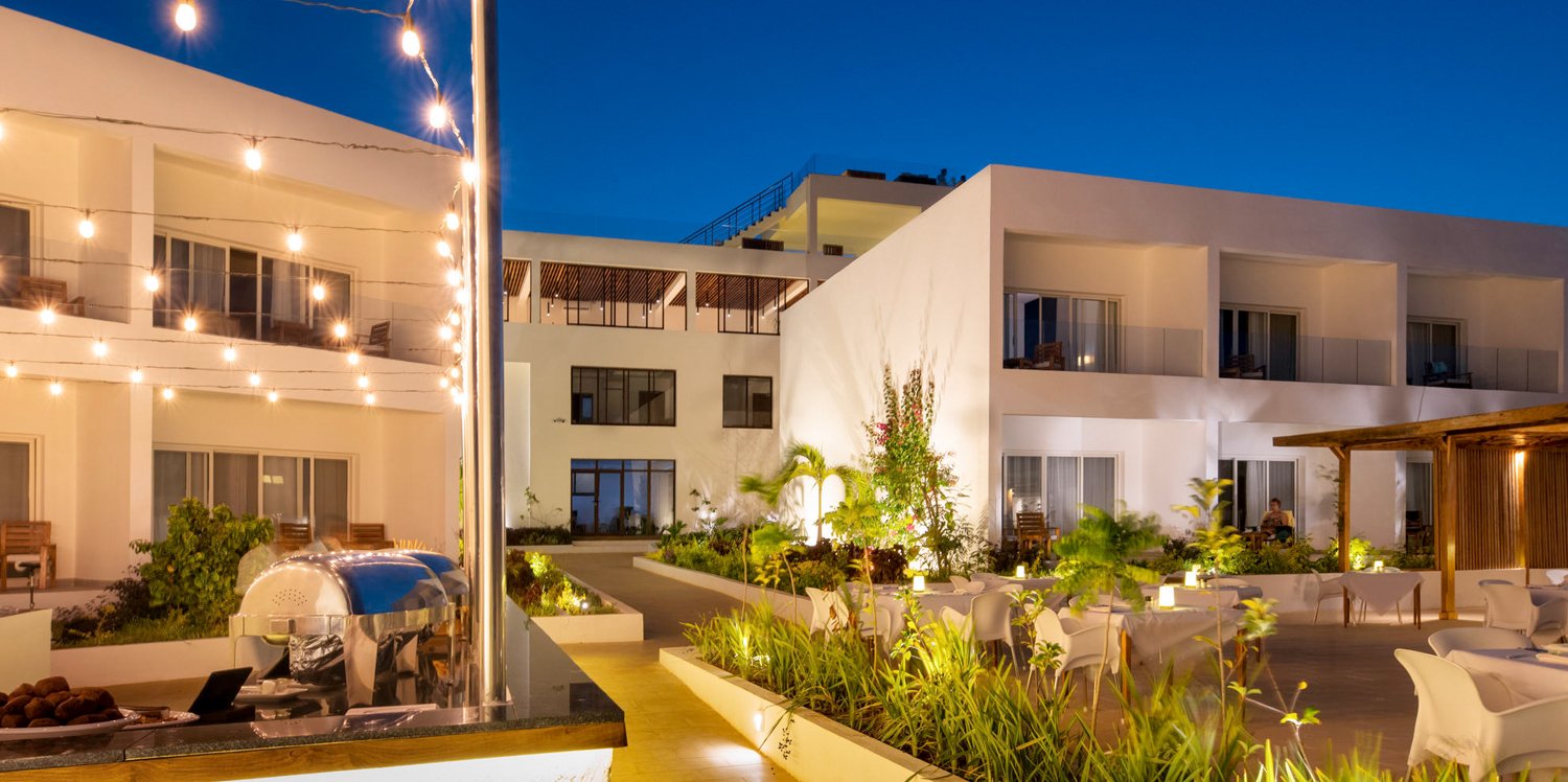 Nungwi Dream by Mantis