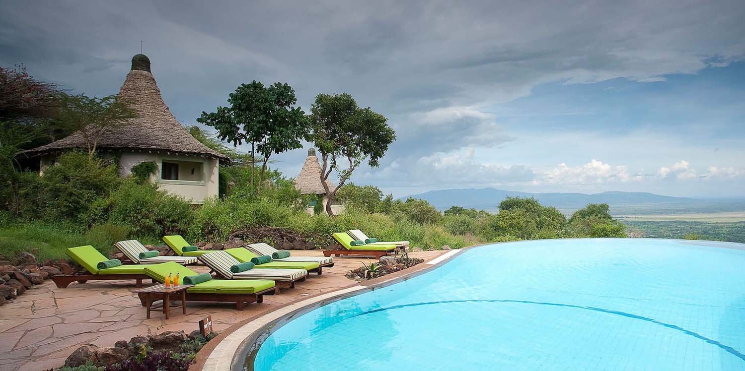 serena manyara lodge